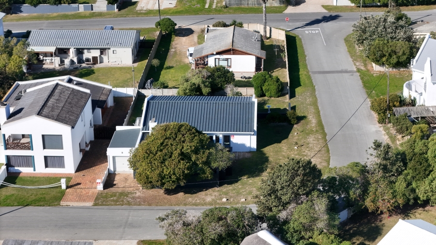4 Bedroom Property for Sale in Arniston Western Cape